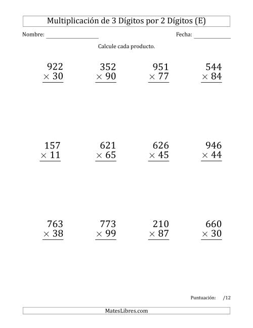 La hoja de ejercicios de Multiplicar Números de 3 Dígitos por 2 Dígitos (Formato Grande) Usando Comas como Separadores de Millares (E)